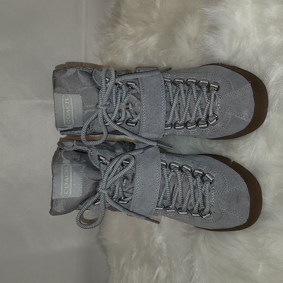 Coach shoes with shoebox - Picture 1 of 5